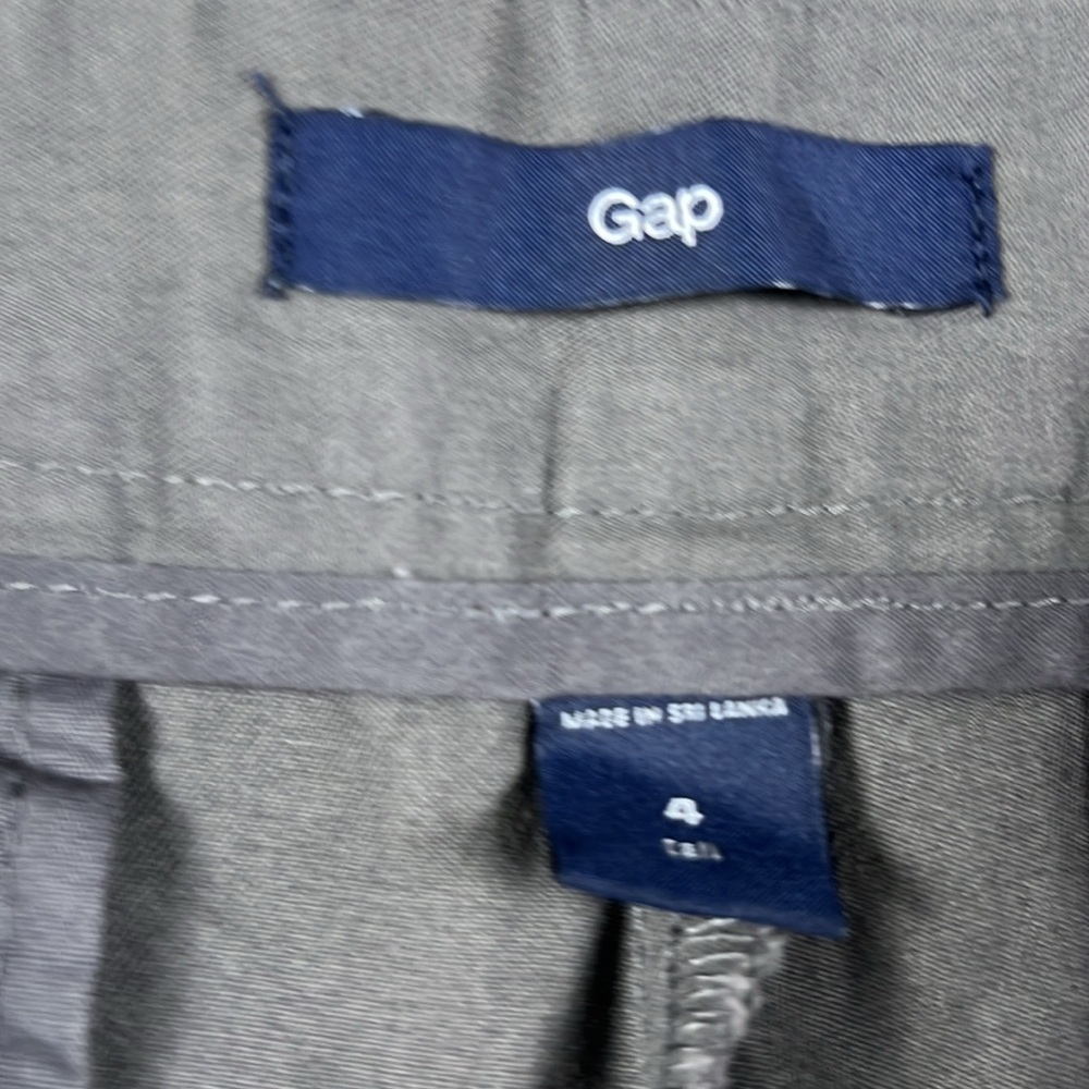GAP Gray Chinos Versatile Cotton Blend
Size: 4 Tall - Picture 5 of 9